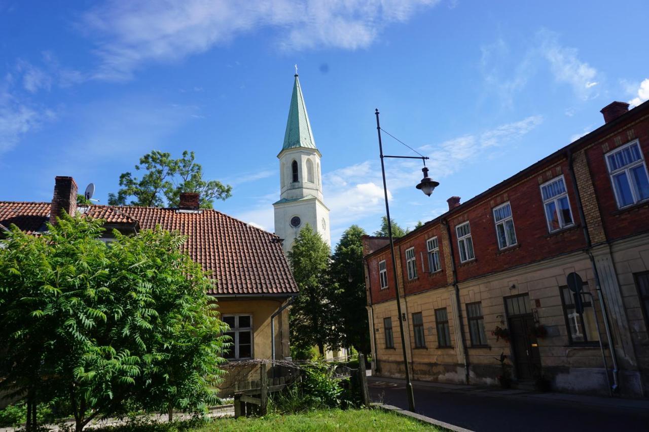 Pilskalnu Hostelis Kuldīga Exterior foto