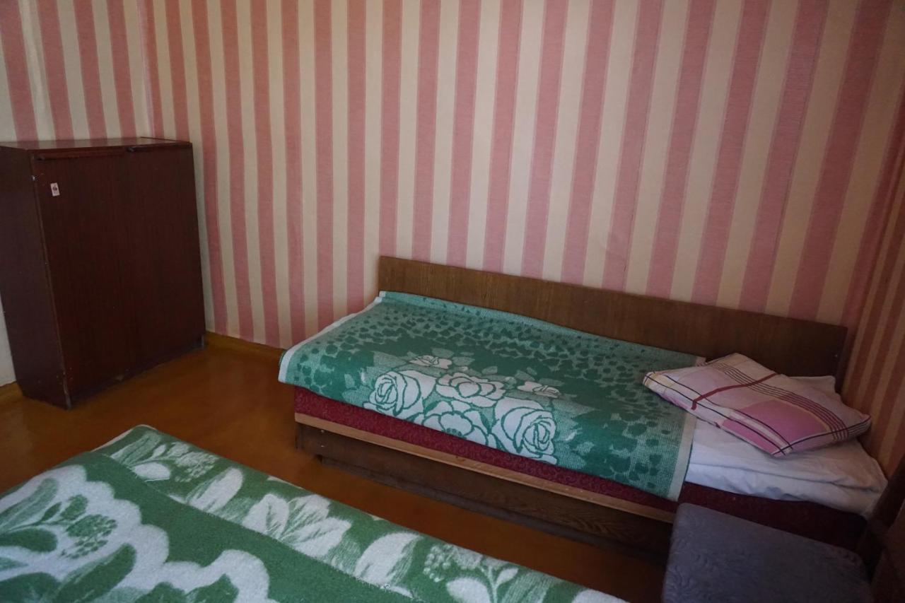 Pilskalnu Hostelis Kuldīga Exterior foto